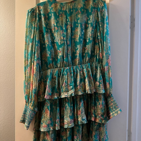 HEMANT & NANDITA Teal and Pink Floral Long Sleeve Dress - Picture 4 of 4